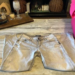 Women’s Silver brand straight leg, grey white washed denim.